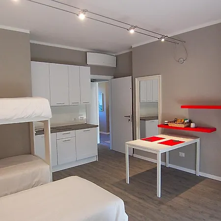 Vinago Belvedere Bed and Breakfast 3*